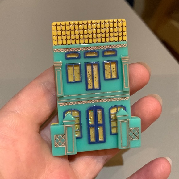 Jewelry - Acrylic Brooch